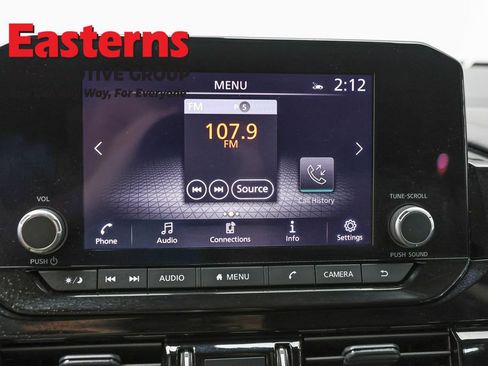 Used 2024 Nissan Pathfinder SV AWD/4WD image 19