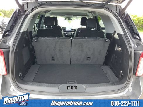 Certified 2023 Ford Explorer Limited w/ Hybrid Equipment Group 310A AWD/4WD image 7