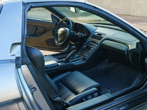 Used 1999 Acura NSX T RWD image 78