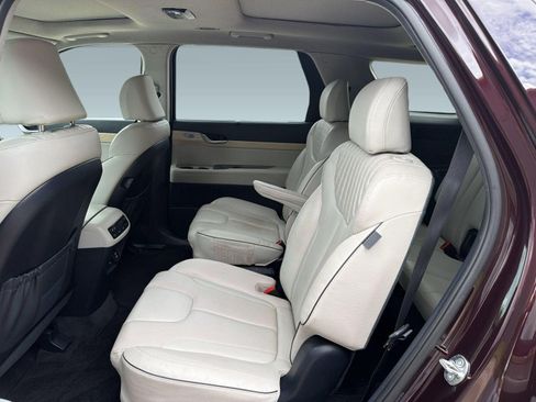 Used 2023 Hyundai Palisade Limited FWD image 22