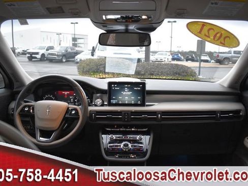 Used 2021 Lincoln Corsair FWD w/ Premium Package image 3