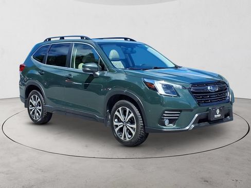 Used 2023 Subaru Forester Limited AWD/4WD image 3