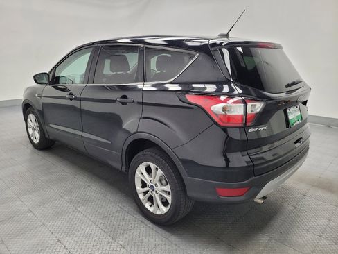 Used 2017 Ford Escape SE FWD image 3
