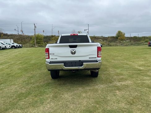 Used 2024 RAM 2500 Big Horn image 6