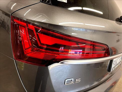 Used 2022 Audi Q5 2.0T Premium Plus AWD/4WD image 30