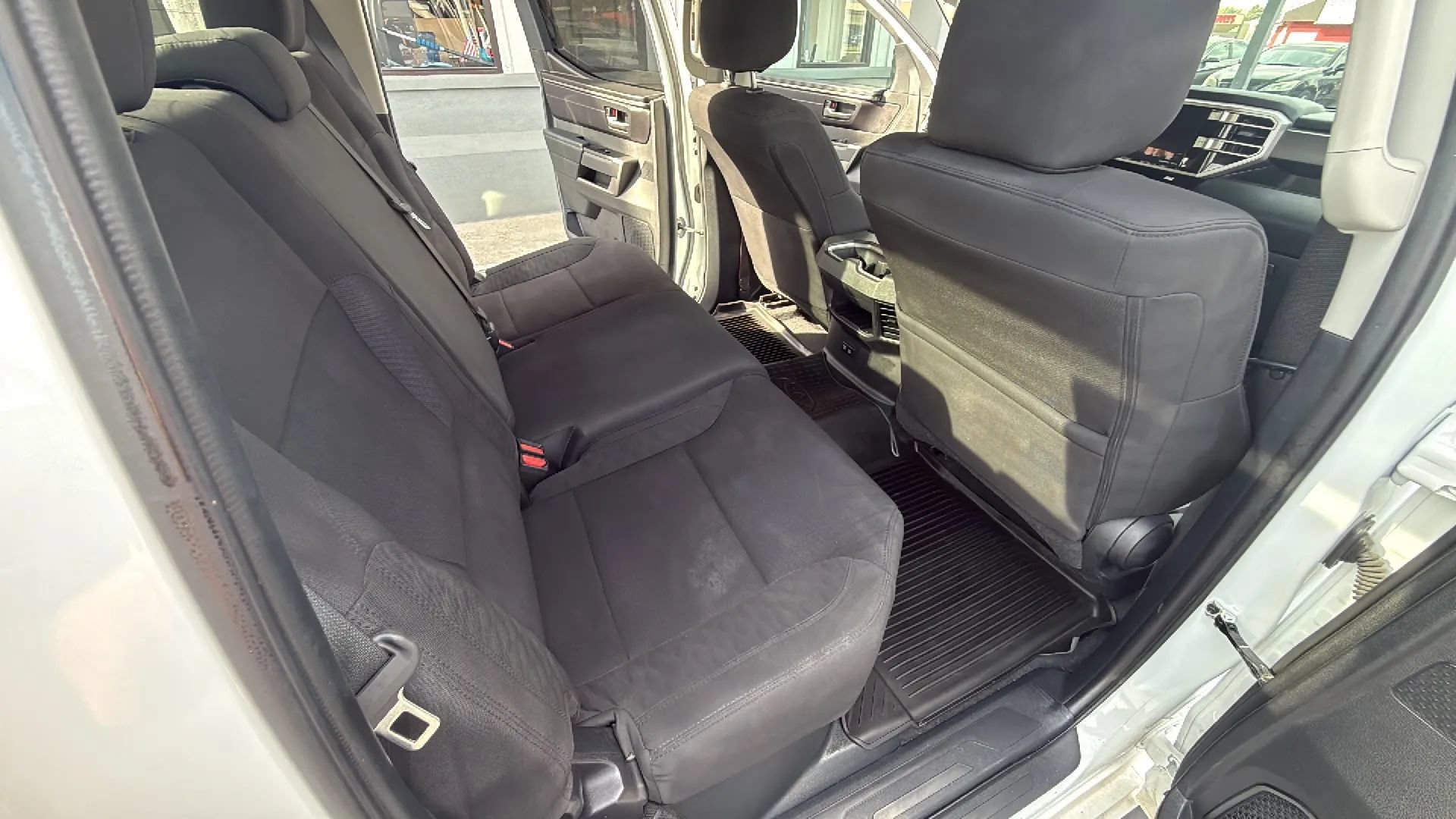Used 2024 Toyota Tundra SR5 w/ SR5 Convenience Package AWD/4WD image 28