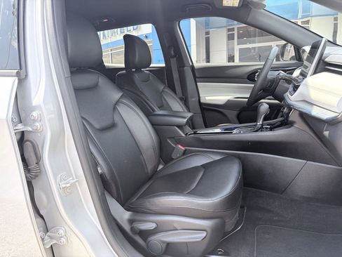 Used 2024 Jeep Compass Limited AWD/4WD image 16