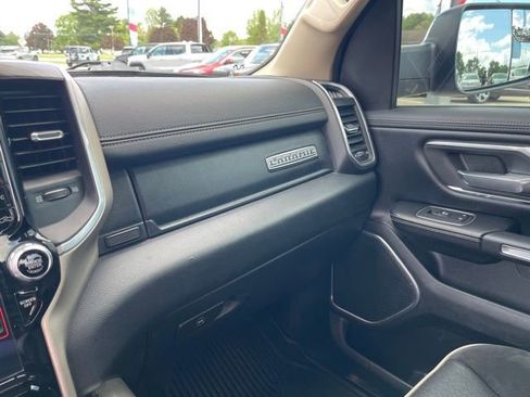 Used 2020 RAM 1500 Laramie AWD/4WD image 28