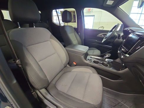 Certified 2023 Chevrolet Traverse LT FWD image 29