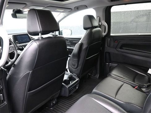 Used 2024 Honda Odyssey EX-L image 23