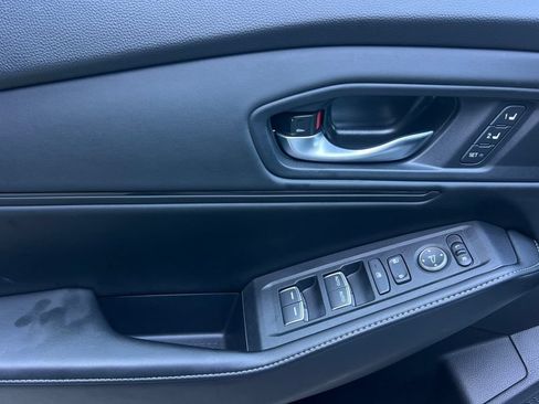 Used 2024 Honda Accord Sport image 11