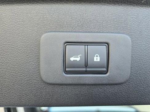 New 2026 Nissan Leaf Platinum+ image 13