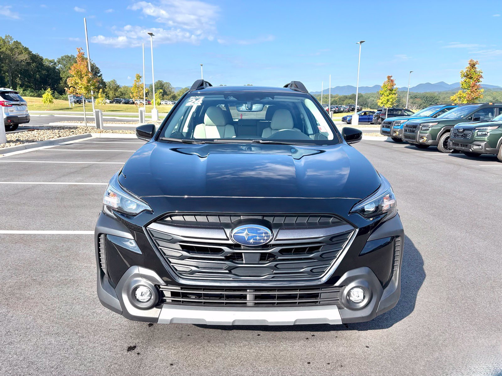 Certified 2024 Subaru Outback Limited AWD/4WD image 2