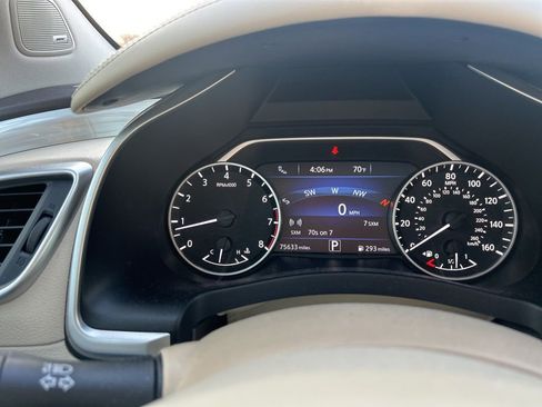 Used 2018 Nissan Murano Platinum image 12