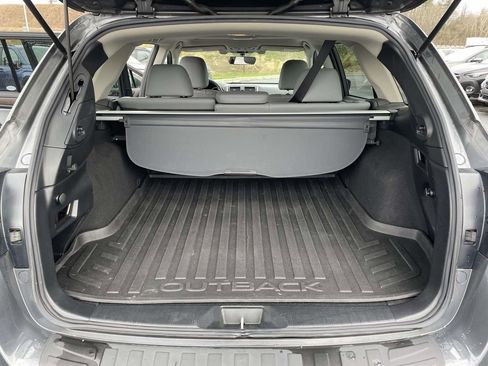 Used 2019 Subaru Outback 2.5i Limited image 32