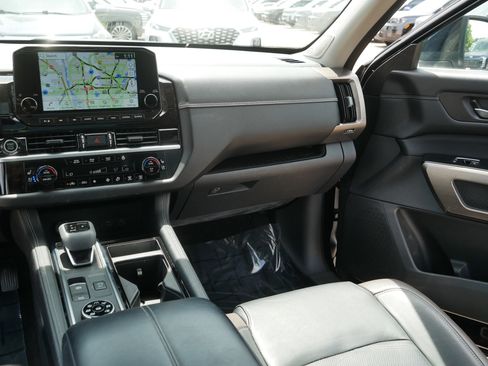 Used 2023 Nissan Pathfinder Platinum w/ Lighting Package (N93) AWD/4WD image 23