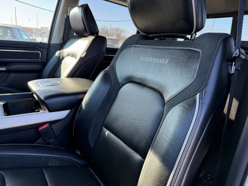 Used 2022 RAM 1500 Laramie image 16