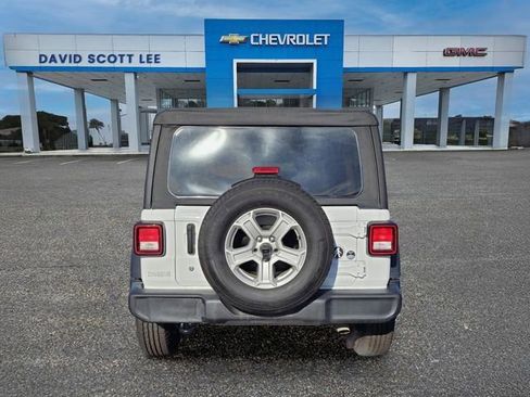 Used 2020 Jeep Wrangler Unlimited Sport S AWD/4WD image 10