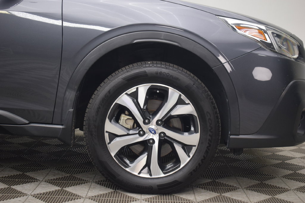 Used 2020 Subaru Outback Limited XT w/ Popular Package #2 AWD/4WD image 28