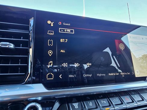 New 2026 GMC Sierra 2500 SLT w/ SLT Convenience Package image 18