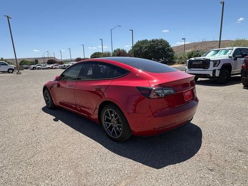 Used 2022 Tesla Model 3 RWD image 4
