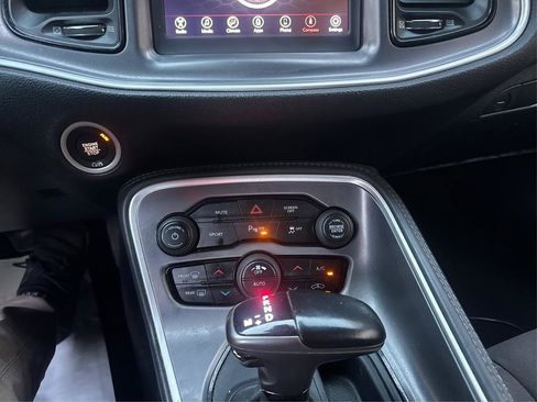 Used 2019 Dodge Challenger R/T image 24