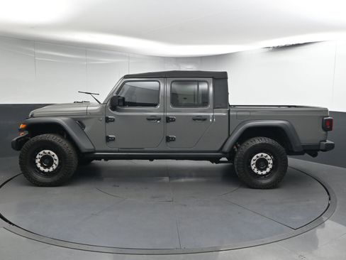Used 2020 Jeep Gladiator Mojave image 5