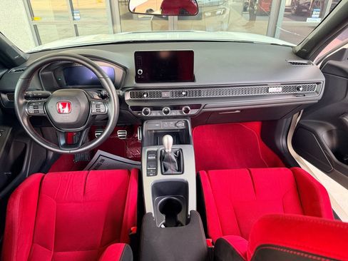Used 2023 Honda Civic Type R image 19