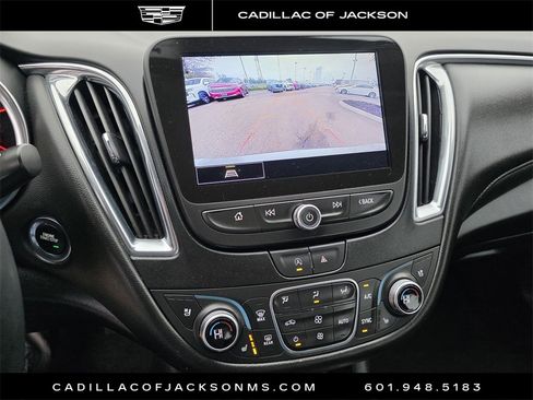 Used 2024 Chevrolet Malibu LT image 9