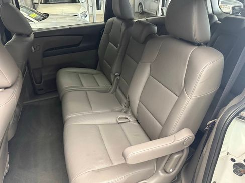 Used 2013 Honda Odyssey Touring image 27