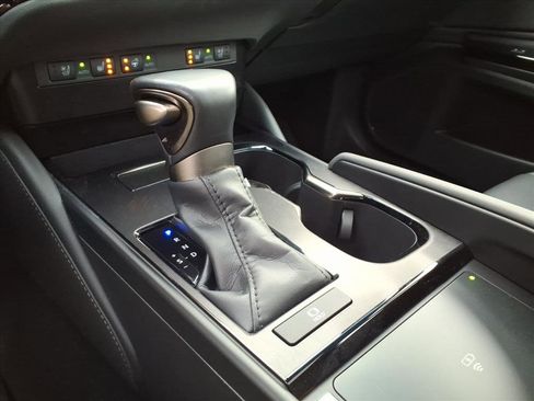 Certified 2023 Lexus ES 250 4D Sedan image 13