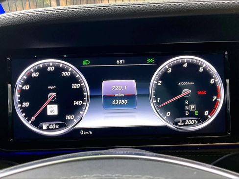 Used 2017 Mercedes-Benz S 550 Sedan image 25