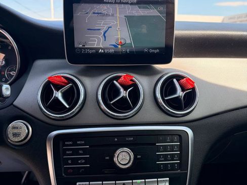 Used 2018 Mercedes-Benz CLA 250 image 53