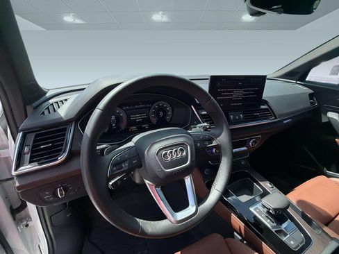 Certified 2024 Audi Q5 2.0T Premium Plus AWD/4WD image 4