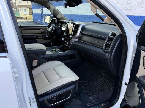 Used 2019 RAM 1500 Limited image 23