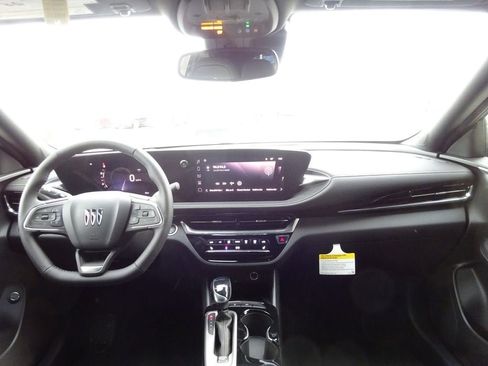 New 2026 Buick Envista Avenir FWD image 24