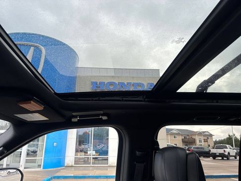Used 2022 Lincoln Navigator Reserve AWD/4WD image 21