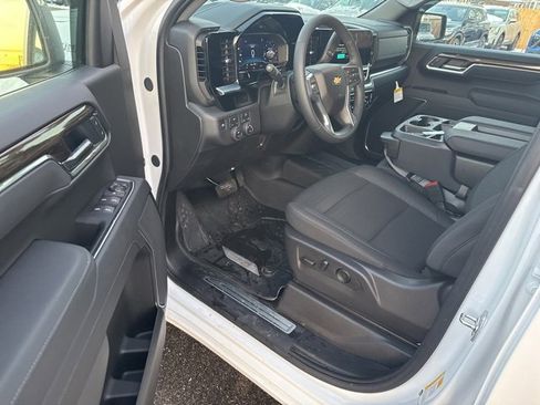 New 2025 Chevrolet Silverado 1500 LT image 7