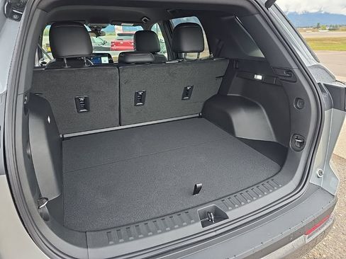 New 2026 Chevrolet Equinox ACTIV w/ Convenience Package III image 22