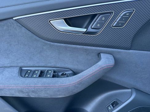 New 2026 Audi RS Q8 performance image 10