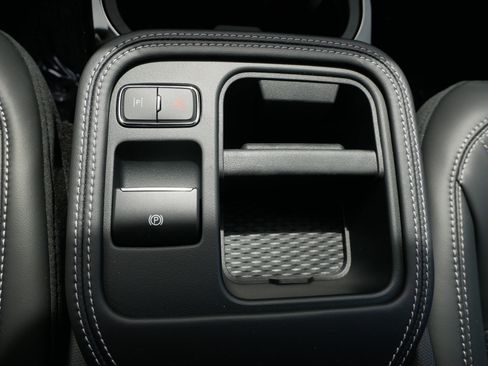 Used 2025 Ford Mustang Mach-E Premium w/ Interior Protection Package AWD/4WD image 33