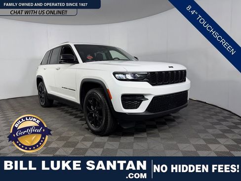 Used 2025 Jeep Grand Cherokee Altitude image 1