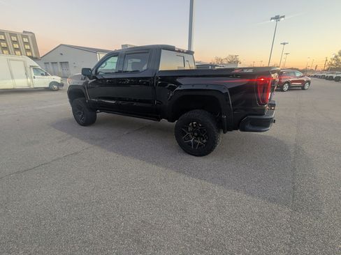 Used 2023 GMC Sierra 1500 AT4 w/ AT4 Premium Package image 6