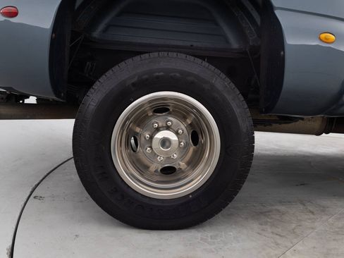 Used 2007 GMC Sierra 3500 SLE w/ Heavy-Duty Power Package RWD image 19