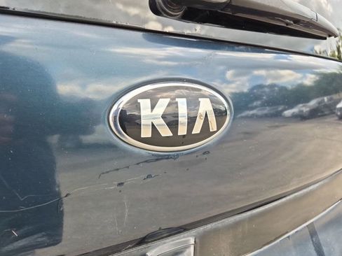Used 2017 Kia Soul + w/ Audio Package FWD image 14