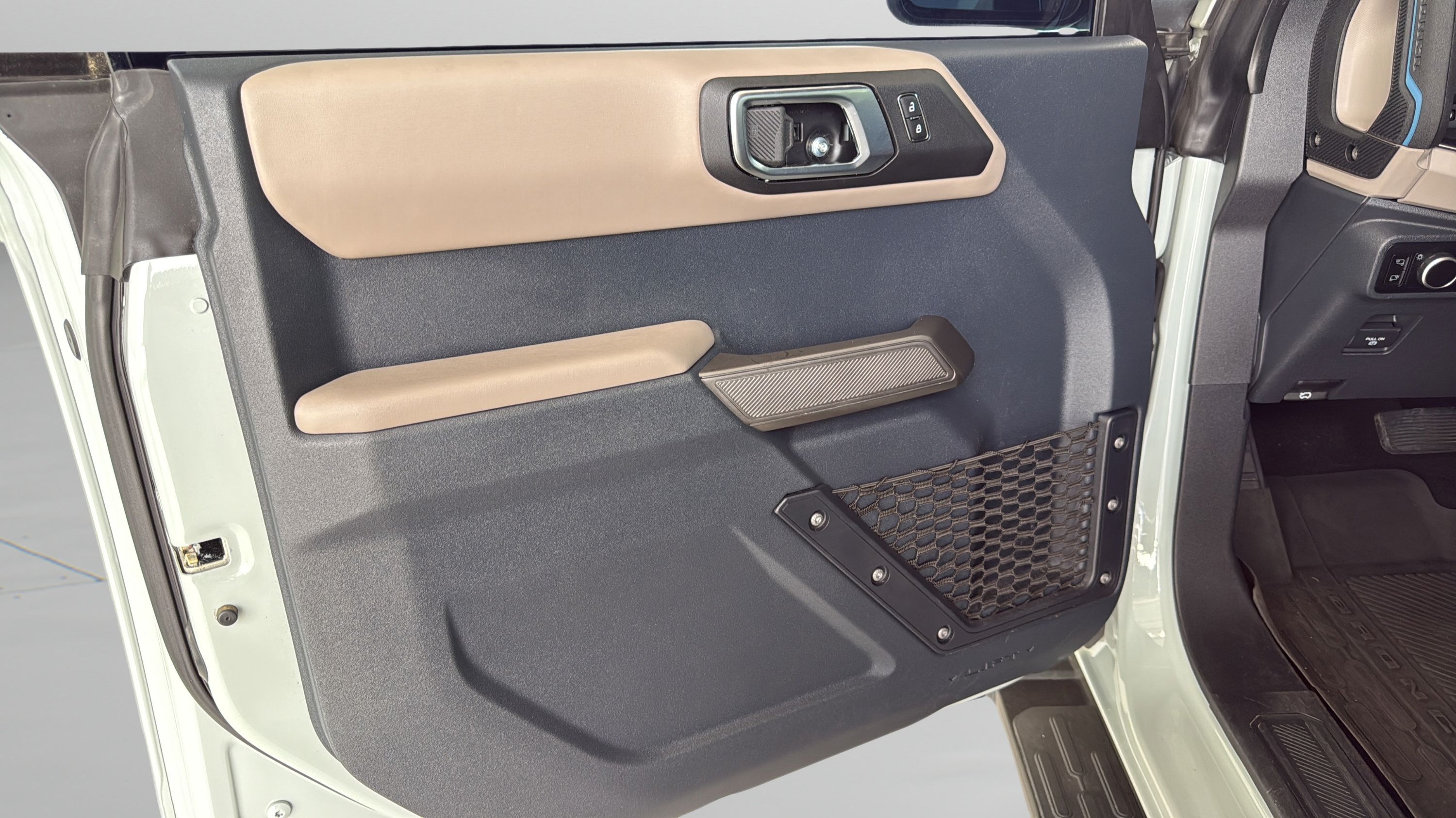 Used 2023 Ford Bronco Wildtrak AWD/4WD image 14