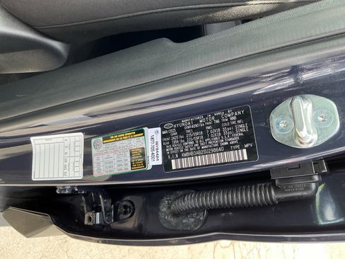Used 2025 Hyundai Kona SEL FWD image 27