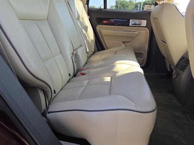 Used 2010 Lincoln MKX 2WD image 8