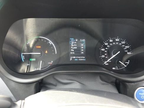 Used 2021 Toyota Sienna XSE image 14