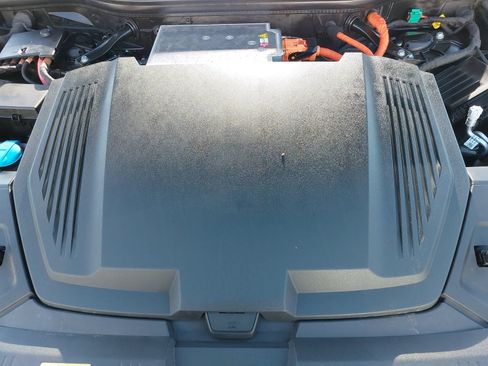 Used 2019 Audi e-tron Prestige AWD/4WD image 34